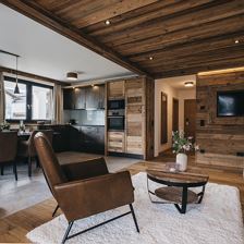 VAYA Fieberbrunn Suite Wohnzimmer