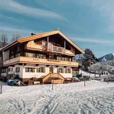 Hausansicht Winter
