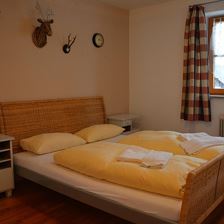 Haus-Monika-schlafzimmer03