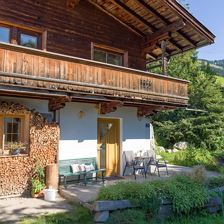 Herrenlehen_Brandseite_22_Kirchberg_Haus_aussen ne