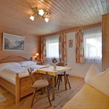 Haus-Lindner-Kirchberg-Schlafzimmer-1-Stock