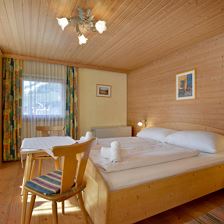 Haus-Lindner-Kirchberg-Schlafzimmer3-1-Stock