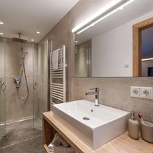 Chalet_Steffi_Stoecklfeld_18_Kirchberg_Badezimmer