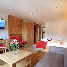 Hotel-Alexander-Aigner-Alexander-Lendstrasse-4-Zim