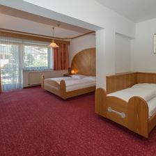 Dreibettzimmer