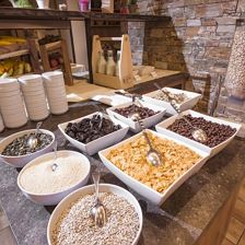 Hotel_Kroneck_Kirchberg_08_2018_Fruehstuecksbuffet