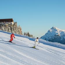 hd-Traumhafte-Pistenverhaeltnisse-in-Kitzbuehel