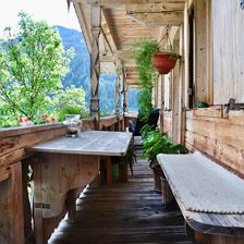 am Balkon