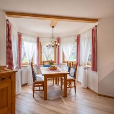 Peternhof_Zuhaus_Klausen_7_Kirchberg_04_2026_Daber