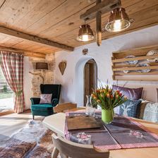 Chalet_Huettenzauber gemütlicher Wohn- Essbereich