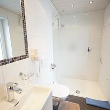 Bad Wohnung 2