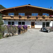 Alpenglück, Kirchdorf in Tirol