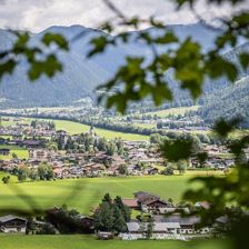 Kirchdorf oben grün