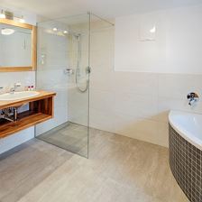im Appartement Geierwally