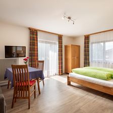 Pension_Foidl_Bahnhofstrasse_5_Oberndorf_06_2025_Z