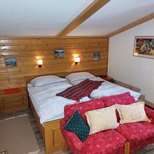 Schlafzimmer 3