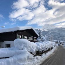 Hausansicht_Winter