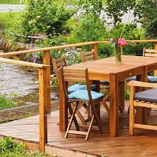 Terrasse für 8 Personen