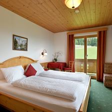 Alpengasthof-Hirschberg-St-Johann-Berglehen-12-Mar