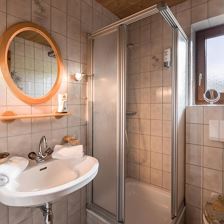 Badezimmer 1 Appartement Kaiserluft