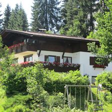 Hausansicht Sommer II