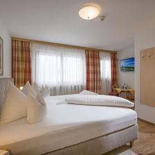 Hotel Theresia Garni - Doppelzimmer ohne Balkon