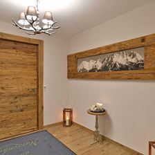 Narzenhof, Eingangsbereich