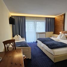 Dreibettzimmer