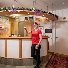 Pension_Garni_Appartement_Ortner_Taxaweg_14_14a_St