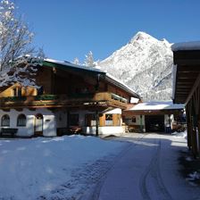 Hauseinfahrt