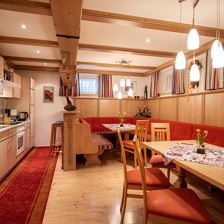 Ferienwohnungen_Pfeiler_Buchenstein_25_St_Ulrich_a