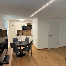 Souterrain-Apartment (im Untergeschoss