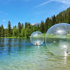 Funballs - Wasserbälle - Pillersee © Danny Bulthe