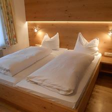 Schlafzimmer Nr.1