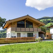 Gebäude mit Ausblick auf Hohe Salve