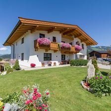 Appartement_Holaus_Holzham_103_Westendorf_Haus_aus