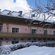 uitzicht naar balkon lange zijde in winter kopie