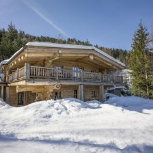 Appartement_Waldruhe_Pinnersdorf_Haus_Winter_neu_1