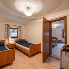 Zweibettzimmer