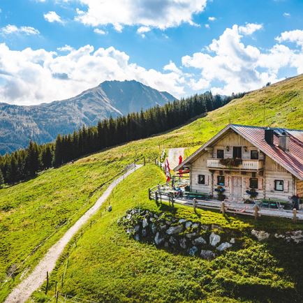 Hirzeggalm