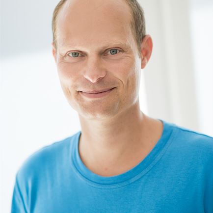 Dr. Peter Georg Brajer