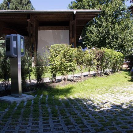 E-Tankstelle Parkplatz Musikpavillion