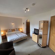 Appartement 1, Wohn-Schlafzimmer