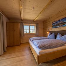Appartementhaus Hinting Schlafzimmer Enzian