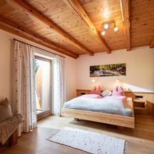 Schlafzimmer1