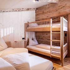 Schlafzimmer1 (c) Hannes Dabernig