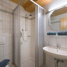 Freihof_Holzham_108_Westendorf_05_2022_Zimmer_Sonn