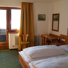 Dreibettzimmer