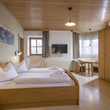 Dreibettzimmer