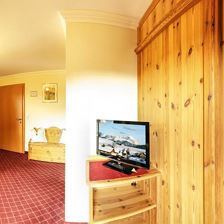 KaiserSuite 2